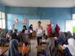 Tim-Pengabdian-Masyarakat-dari-Fakultas-Keperawatan-Universitas-Hasanuddin-skrining-diabetes.jpg
