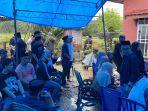 UNM-BERDUKA-Suasana-rumah-duka-almarhum-Prof-Dr-Arsad-Bahri-di-Desa-Saukang.jpg