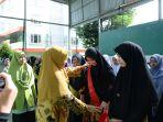 Ajak Santriwati Terampil Berkarya, Ummul Mukminin Lantik 15 Organisasi hingga Komunitas