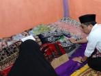 Wakil-Bupati-Soppeng-Selle-KS-Dalle-saat-melayat2025.jpg