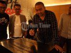 Wakil-Gubernur-Sumatera-Barat-Audy-Joinaldy-hadir-dalam-peresmian-Pitstop-Coffee-1.jpg<pf>Wakil-Gubernur-Sumatera-Barat-Audy-Joinaldy-hadir-dalam-peresmian-Pitstop-Coffee-2.jpg<pf>Wakil-Gubernur-Sumatera-Barat-Audy-Joinaldy-hadir-dalam-peresmian-Pitstop-Coffee-3.jpg<pf>Wakil-Gubernur-Sumatera-Barat-Audy-Joinaldy-hadir-dalam-peresmian-Pitstop-Coffee-4.jpg