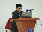 Wakil-Rektor-IV-Dr-KH-Mawardi-Pewangi-MPdI-memaparkan-hasil-penelitian-disertasi.jpg