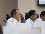 Wali-Kota-Makassar-Danny-Pomanto-saat-rakor-di-Lt-2-Ruang-Sipakatau-0.jpg