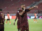 Yuran-Fernandes-setelah-mencetak-gol-ke-gawang-Hougang-United.jpg