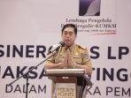 abdul-hayat-gani-membuka-rapat-koordinasi-pelaksanaan-program-sembako.jpg