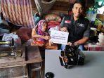 act-salurkan-bantuan-modal-usaha-untuk-nenek-ija.jpg
