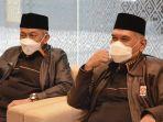 ahmad-syaikhu-kiri-didampingi-ketua-dpw-pks-sulsel-muhammad-amri-arsyid-kanan.jpg