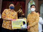 airlangga-hartarto-meninjau-langsung-beberapa-tempat-isolasi-terpusat-di-kabupaten-klaten.jpg