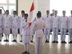 amran-mahmud-mengukuhkan-70-paskibra-kabupaten-wajo-1682019.jpg