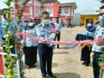 anggoro-dasananto-resmikan-taman-bermain-anak-di-halaman-kantor-rutan-pinrang.jpg