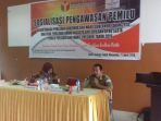 anggota-panwaslu-luwu-utara-ibrahim-umar_20180411_104744.jpg