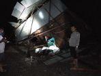 angin-puting-beliung-rusak-rumah-warga.jpg
