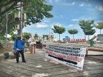 anjungan-pantai-losari-terlihat-sepi-pasca-penutupan-sementara-rabu-142020.jpg<pf>anjungan-pantai-losari-terlihat-sepi-pasca-penutupan-sementara-rabu-142020-1.jpg