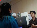 asatreskrim-polrestabes-makassar-akbp-indratmoko-bersama-penyidiknya.jpg