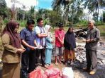 badan-amil-zakat-nasional-baznas-enrekang-memberikan-santunan-kepada-anto-samin_20180607_091729.jpg