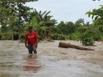 banjir-di-desa-kendekan-kecamatan-walenrang-timur-luwu_20180706_152559.jpg