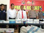 barang-bukti-masker-yang-disita-di-moncongloe-maros.jpg