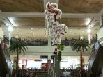 barongsai-di-atas-tonggak_20160327_195841.jpg