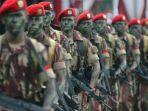 begini-jadinya-kalau-kopassus-hadapi-dukun-pki-kebal-peluru-dan-senjata-tajam-gini-akhirnya.jpg
