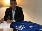 bek-tengah-baru-chelsea-thiago-silva-didatangkan-dari-psg-2882020.jpg