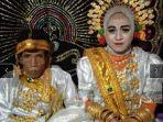 bora-dan-ira-fazilah-pasangan-yang-selisih-39-tahun-yang-menikah-di-kabupaten-bone.jpg