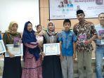 buku-anak-dara-mulampekke-resmi-dilaunching-di-lt-fakultas-syariah-dan-hukum.jpg