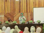 bunda-paud-barru-drg-hj-hasnah-syam-bersilaturrahmi-dengan-guru-raudatul-athfal.jpg