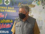 bupati-andi-irwan-hamid-memberi-keterangan-usai-batal-divaksin-senin-01022021.jpg