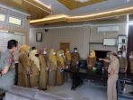 bupati-jeneponto-iksan-iskandar-saat-melakukan-sidak-di-rsud-latopas-232021.jpg