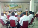 bupati-luwu-timur-thorig-husler-membuka-rapat-koordinasi-tik-program-inovasi-desa_20180919_174134.jpg