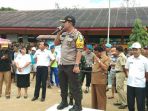 bupati-mamasa-ramlan-badawi-dan-kapolres-mamasa_20181109_100259.jpg