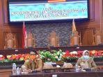 bupati-sinjai-andi-seto-asapa-memimpin-rapat-kordinasi-covid-24122020.jpg