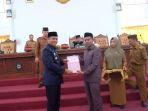 bupati-takalar-h-syamsari-s-pt-mm-menyerahkan-laporan-pertanggung-jawaban-apbd.jpg