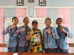 calon-ketua-osis-sman-2-jeneponto-bersama-wakasek.jpg
