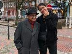 cucu-bj-habibie-penyanyi-melanie-subono.jpg