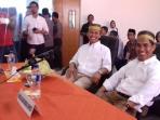 daftar-di-kpu-takalar3_20160921_153029.jpg