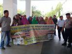 demo-masyarakat-pangkep-terkait-ganti-rugi-di-halaman-kantor-bupati-pangkep-rabu-18122019.jpg