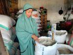 di-Pasar-Mangkoso-Kecamatan-Soppeng-Riaja-Kabupaten-Barru-Sulsel.jpg