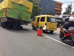 di-tengah-jalan-di-poros-transsulawesi_20160628_132712.jpg