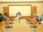 direktur-executive-bp2m-makassar-austin-saat-bertemu-pj-walikota-makassar-prof-rudy-djamalauddin1.jpg