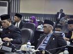 dprd-makassar-menggelar-rapat-paripurna-ranperda-pandangan.jpg