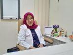 dr-nilla-mayasari-mkes-spkfr-dokter-s.jpg