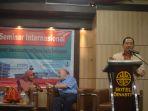 dr-tanri-abeng-jadi-pembicara-pada-seminar-internasional.jpg