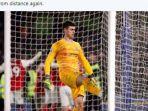 ekspresi-kiper-chelsea-kepa-arrizabalaga-saat-melawan-arsenal.jpg