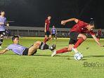 febri-hariyadi-saat-mengiring-bola-pada-laga-timnas.jpg