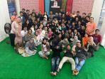 foto-bersama-21-tahun-tribun-timur.jpg<pf>21-tahun-tribun-timur-foto-manajemen.jpg<pf>HUT-TRIBUN-TIMUR-Peringatan-HUT-ke-21-Tribun-Timur-digelar-dengan-syukuran-sederhana.jpg<pf>HUT-TRIBUN-TIMUR-Pemimpin-Umum-Tribun-Timur-Andi-Suruji00.jpg