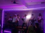 fox-lite-hotel-royal-bay-makassar-akhirnya-kembali-menampilkan-talent-band-setiap-malam-minggunya.jpg