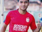 gelandang-muda-psm-makassar-asnawi-mangkualam-1352020.jpg