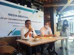 general-manager-uip-sulawesi-defiar-anis-kiri-pada-acara-media-briefing.jpg