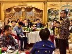 gubernur-nurdin-abdullah-memberi-sambutan-pada-penjamuan-makan-malam.jpg